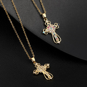 Collana Vintage da Donna con Croce in Cristallo Traforato, Due Stili, Pendente in Zircone Colorato, Catena Sottile, Gioiello Religioso - Product Image 5