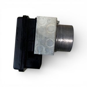 Module de pompe ABS d'origine pour système de freinage Benelli 502 Cruiser d'occasion - Product Image 2