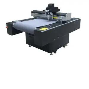 Kosten günstige kleine CNC-Schneide maschine für Audley Film Label Special made in China