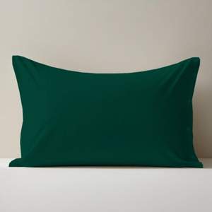 Funda de almohada 100% algodón verde oscuro tamaño francés 65x65cm - Product Image 1