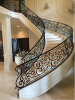 Escalier en colimaçon en acier sur mesure HZ avec rampes en fer forgé, style moderne, pour villas