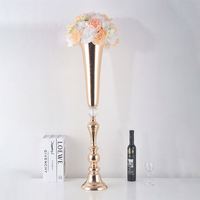 Vase et support à fleurs modernes en fer doré pour centres de table de mariage, événements et fêtes à domicile ou à l'hôtel - Nouvelle Arrivée