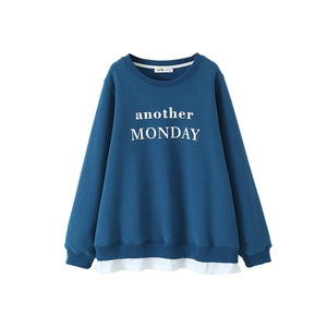 เสื้อสเวตเชิ้ตโอเวอร์ไซส์สำหรับผู้หญิง รุ่น Runqi ผ้าหนาปานกลาง ป้องกันการเป็นขุย พร้อมป้ายและแท็ก ไซส์พลัส สีน้ำเงิน แบบทวิล - Product Image 3