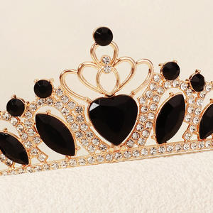 L'accessoire <span class=keywords><strong>de</strong></span> cheveux <span class=keywords><strong>de</strong></span> couronne pour enfants <span class=keywords><strong>de</strong></span> style coréen Zhaoyi Water est haut <span class=keywords><strong>de</strong></span> gamme et polyvalent. Couvre-chef <span class=keywords><strong>de</strong></span> performance d'anniversaire: Allo - Product Image 4