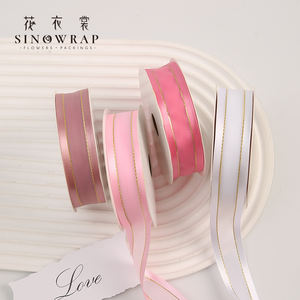 2025 SINOWRAP A + Qualité Polyester Fleur Ruban Avec <span class=keywords><strong>Fil</strong></span> D'or 2.5cm * 20Y Décoratif Cadeau Rubans En Gros Ruban <span class=keywords><strong>De</strong></span> Noël - Product Image 4