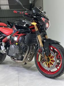 <span class=keywords><strong>Benelli</strong></span> TNT600 Classic: Motor DOHC de 16 válvulas, Sistema EFI, Freno de Disco Delantero Doble, Medidor TFT de Alta Definición - Product Image 5