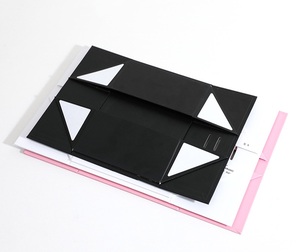 Lüks özel Logo giyim mayo takım elbise pantalonları peruk ambalaj kutusu hediye kurdelalı kutu için saç ekleme - Product Image 6