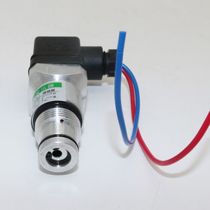 Transmisor de Presión Diferencial CS-III con Alarma de Bloqueo, Presión de Funcionamiento de 32 MPa, Valor de Señal de 0.35/0.15 MPa, Salida de 4-20 mA para Gas - Product Image 1