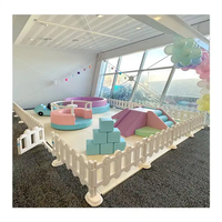 Jeux doux d'extérieur Parcs pour enfants pour bébé Aire de jeux intérieure pour enfants Ensemble d'équipements de jeux souples pour salle de jeux