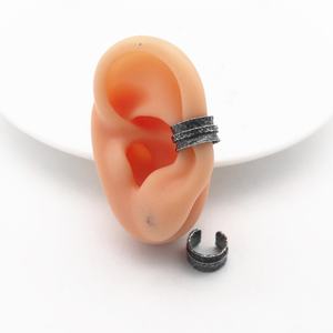 Manchette d'oreille pour homme en acier inoxydable 316L, hypoallergénique, étanche, martelée à la main, multi-couches, large, sans perçage, clip, style punk, cadeau - Product Image 3