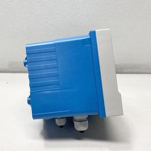 Medidor Multiparamétrico de Líquidos E+H CM42 para Automatización Industrial 4.0 en la Industria Química y Farmacéutica - Product Image 2