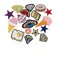 Patchs brodés personnalisés en forme de papillon de dessin animé, autocollants DIY pour la décoration et la réparation de vêtements et chapeaux, badges en gros