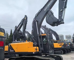 Excavadora Hidráulica Hyundai HX220HD Original de 22 Toneladas, Maquinaria de Construcción de Segunda Mano, Bajas Horas de Trabajo, Lista para Exportación - Product Image 2