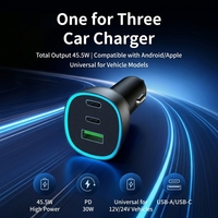 Cargador de Coche GC03 Dual PD30W 12-24V con Monitoreo de Voltaje, Salida Total de 45.5W, Luz Ambiental LED RGB, 2 Puertos USB-C + 1 Puerto USB-A