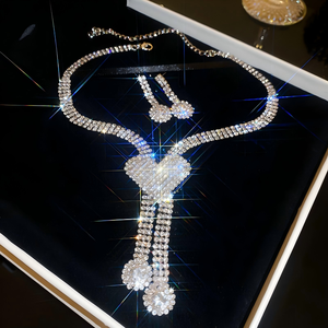 יהלום יוקרתי לנשים כוכב לב בצורת פרפר בצורת רינסטון בצורת טיפה תליון עגילי שרשרת תכשיטים מעוצבים בהשראת סטים - Product Image 1