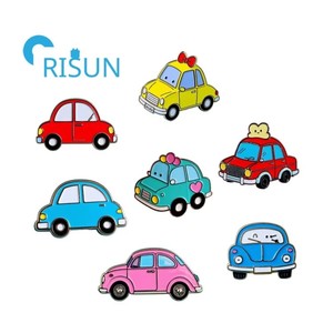 Pin de solapa personalizado para conductor de minivan, furgoneta, camión, taxi, coche, autobús, vehículo, sedán; broche de esmalte personalizado para coche/sedán. - Product Image 1