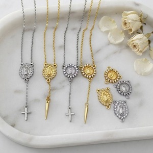 Collar de <span class=keywords><strong>Rosario</strong></span> con Medallón Ovalado Circular de <span class=keywords><strong>la</strong></span> <span class=keywords><strong>Virgen</strong></span> Marí<span class=keywords><strong>a</strong></span> con Incrustaciones de Circonitas, Cruz y Doble Aro, Protección Espiritual - Product Image 4