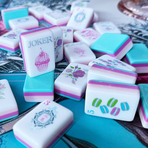 Juego de Mahjong Americano de Lujo de 4 Capas en Acrílico Azul, 160 Piezas, Estilo Couture - Product Image 4