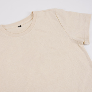 <span class=keywords><strong>T</strong></span>-<span class=keywords><strong>shirt</strong></span> squadrata in cotone tinta unita in <span class=keywords><strong>lino</strong></span> massiccio da <span class=keywords><strong>uomo</strong></span> Casual a manica corta e ecologica in Jersey tinta unita - Product Image 3