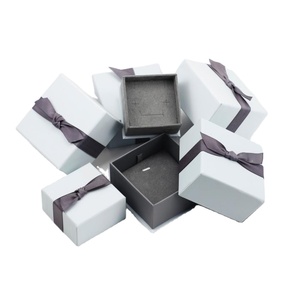 Hot Sell High Quality High End Custom Elegant Rectangle Paper Jewelry Boxes