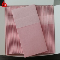 Tissu rose en papier de soie avec logo personnalisé comme des serviettes avec poche à couverts pour restaurant