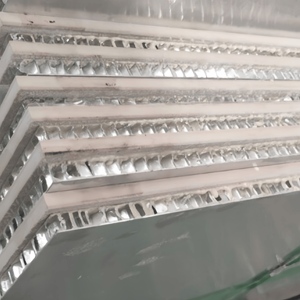 Panneau de pierre à structure alvéolaire en aluminium, feuilles alvéolaires ondulées en aluminium pour portes en bois - Product Image 2