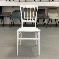 Vente en gros de chaises Napoléon empilables pour banquets, hôtels, mariages, repas, chaises Napoléon blanches en plastique résine
