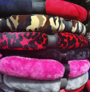 Housse de <span class=keywords><strong>volant</strong></span> de voiture en cuir imprimé léopard Sports Rebond lent Absorbant la sueur Caractéristiques antidérapantes pour l'intérieur de la voiture - Product Image 5