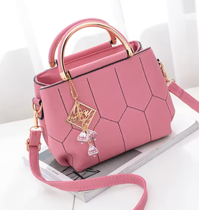 Sac à main, portefeuille et sac à bandoulière de créateur pour femme, sac à bandoulière de luxe avec logo personnalisé - Product Image 4