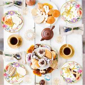 Assiettes en papier jetables OEM de 7 pouces, design floral moderne pour anniversaire de filles, fête du thé en plein air, directement de l'usine - Product Image 4