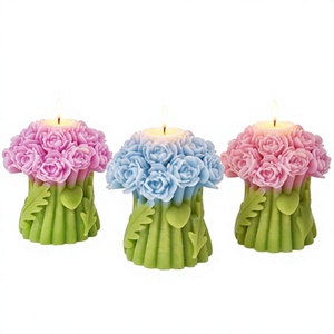 Vela Aromática Decorativa Hecha a Mano con Cera de Soja en Forma de Extraterrestre, Estilo Instagram, Color Crema, para el Hogar, Regalo - Product Image 1
