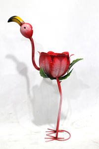 수제 모던 미니멀리스트 메탈 플라밍고 장식품, 독특한 크리스마스 선물, 파티 용품, 야외 정원용 휴일 장식 - Product Image 3