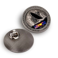 Épingles de revers en métal de haute qualité, personnalisées, estampées, colorées, en émail dur, électroplaquées, avec impression UV, logo tendance