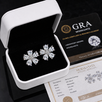 Anting-anting stud moissanite bunga lima kelopak elegan perak sterling 925 potongan pir, bersertifikat GRA, mendukung logo custom