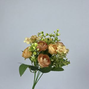 Vente en gros <span class=keywords><strong>Blueway</strong></span> F2909 – Nouvelle combinaison de bourgeons de thé artificiels en soie, faits main, réalistes et durables, pour les fêtes de fin d'année et Noël - Product Image 5