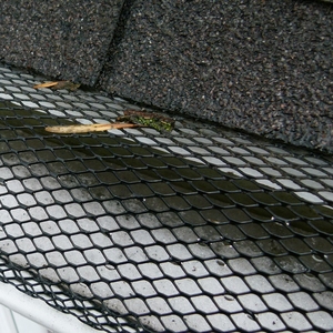 Grilles <span class=keywords><strong>de</strong></span> protection <span class=keywords><strong>de</strong></span> gouttières en maille perforée en acier inoxydable anti-corrosion et en aluminium, sur mesure, pour la collecte des feuilles - Product Image 6
