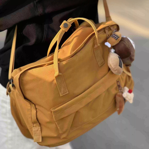 Sac de sport et de voyage de haute qualité pour femme, fabriqué en Chine, avec poignée souple et fermeture éclair, idéal pour le <span class=keywords><strong>camping</strong></span> en extérieur - Product Image 5