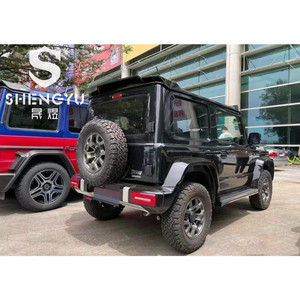 Pièces de voiture à bon <span class=keywords><strong>prix</strong></span> pour Suzuki Jimny 19-22 modifié en modèle <span class=keywords><strong>G63</strong></span> <span class=keywords><strong>AMG</strong></span> avec pare-chocs avant et arrière avec calandre et capot de lampes automatiques - Product Image 4
