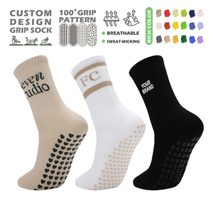 Chaussettes de yoga antidérapantes professionnelles pour femmes, échantillon gratuit, chaussettes de fitness de printemps, chaussettes à motif personnalisé tricotées pour le yoga et le Pilates - Product Image 2