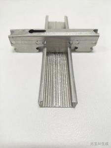 Bán hàng trực tiếp Vật liệu Tốt giá thép ánh sáng Keel C kênh kim loại Stud ánh sáng đo khung thép - Product Image 5