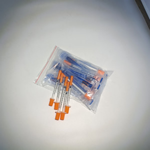 Jeringas de Insulina Veterinaria Personalizables, Jeringa de Insulina de 1 ml, Calibre 31 de 12 mm, Aguja Fina de 8 mm, Aguja de 1/2 Pulgada de 30 g - Product Image 1