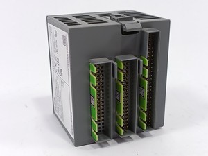 Módulo de E/S Industrial AX521XC1SAP450100R0001 AX521-XC 1SAP450100R0001 para Automatización en Entornos Hostiles - Product Image 2