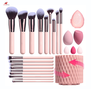 Ensemble de 25 pinceaux de maquillage personnalisés avec pinceau correcteur et pinceau eyeliner, poils synthétiques et manche en bois, respectueux de la peau, coffret cadeau - Product Image 1