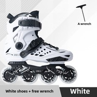Patins à roulettes adultes en matériau PU unisexe plat professionnel avec semelle intermédiaire en EVA pour mouvement clignotant