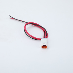 Kabel Harness 2-Core Merah Hitam Kustom dengan Konektor Plastik Tahan Air Putih Oranye untuk Sambungan Daya Peralatan Rumah Tangga - Product Image 3