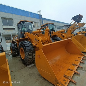 Chargeuse sur pneus d'occasion Cat 966C, faible nombre d'heures, d'origine japonaise, modèle classique robuste, efficace pour les carrières et la construction. - Product Image 1