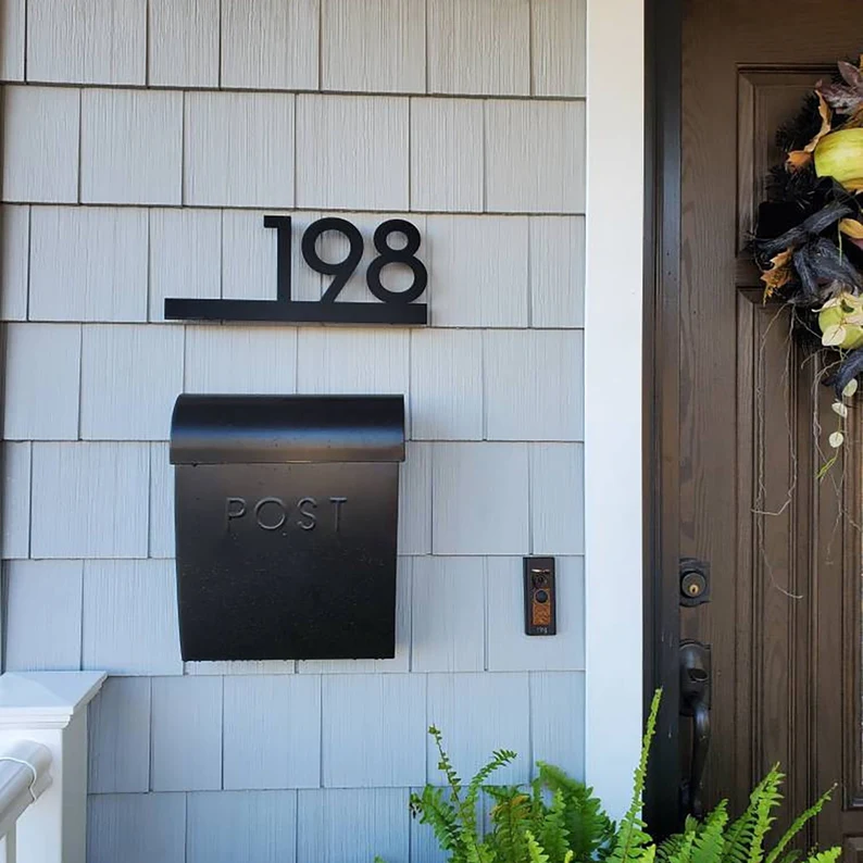 Табличка с номером дома-современные цифры дома-черная с черным акриловым-современный домашний адрес-табличка с номером двери