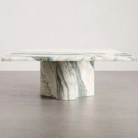 Table basse en marbre veiné vert, plateau flottant rectangulaire, base en pierre sculptée ondulée, table centrale pour salon, maison de rêve