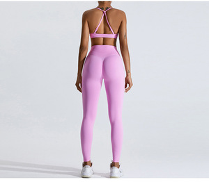 LOGO personnalisé soutien-gorge à bretelles réglables pour femme taille haute Scrunch Butt Leggings 2 pièces Gym sans couture Yoga ensemble - Product Image 6