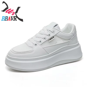 Nouvelles baskets blanches polyvalentes pour femmes 2025, chaussures décontractées à plateforme rehaussante avec semelle épaisse respirante et semelle intérieure en maille - Product Image 5